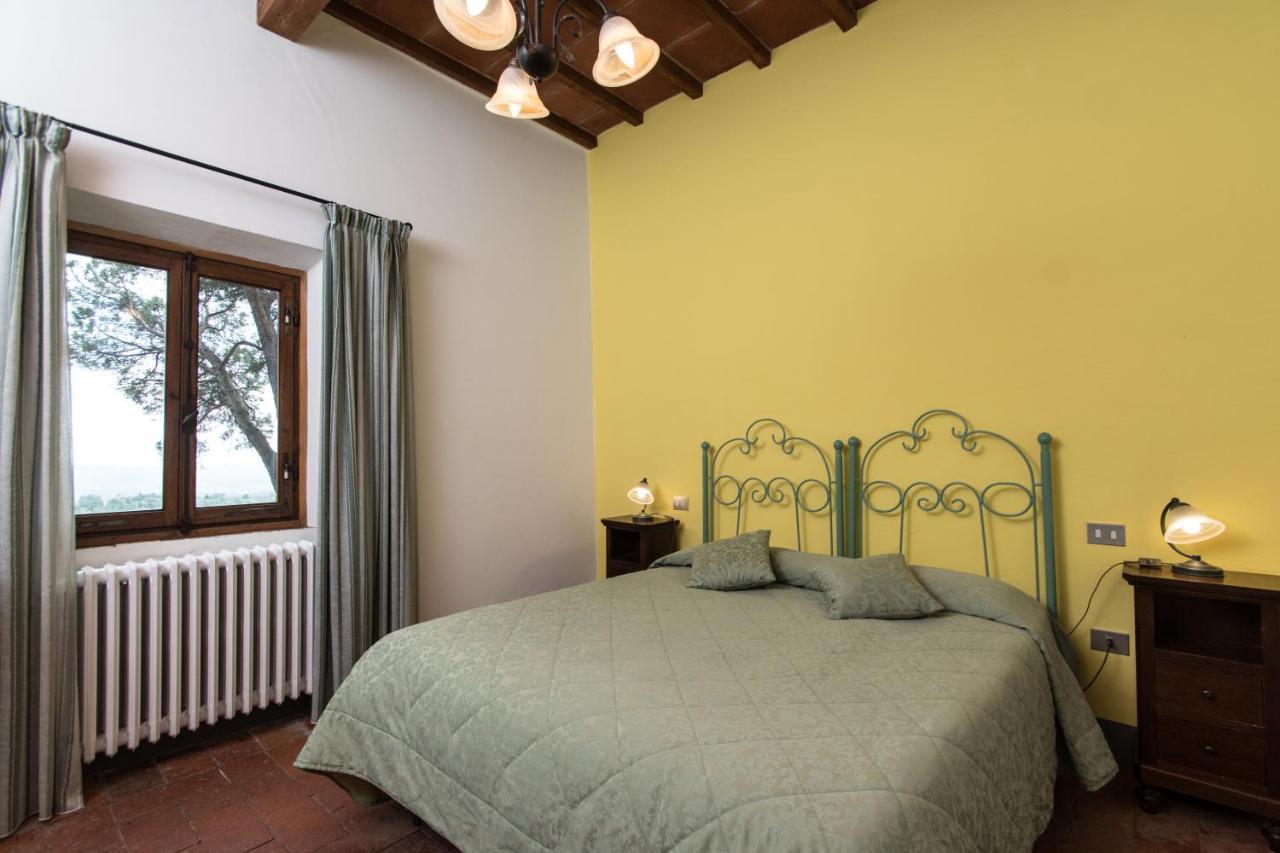 Casa Vacanze Villa Giusterna Monte Benichi Экстерьер фото